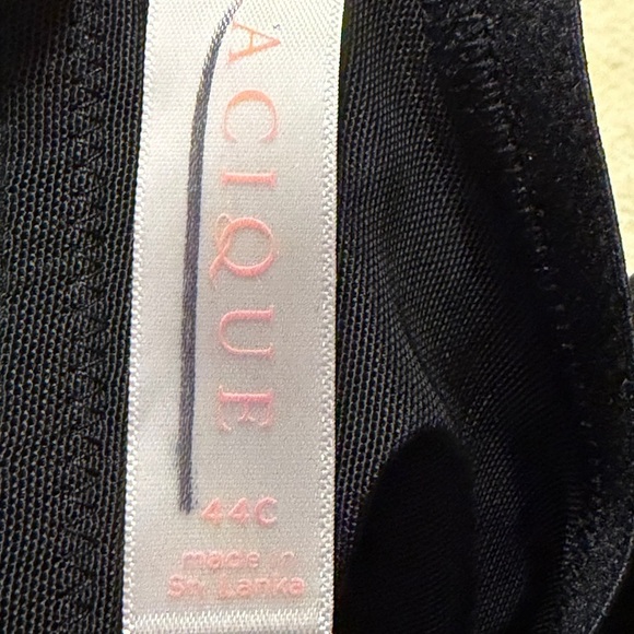 Cacique Lightly Lined Full Coverage Bra - Picture 7 of 8